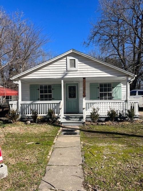 1410 S Washington Ave, Fayetteville, AR, 72701-6664 | Card Image