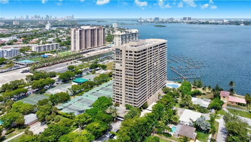 ph8-11113 Biscayne Blvd, Miami, FL, 33181-3400 | Card Image