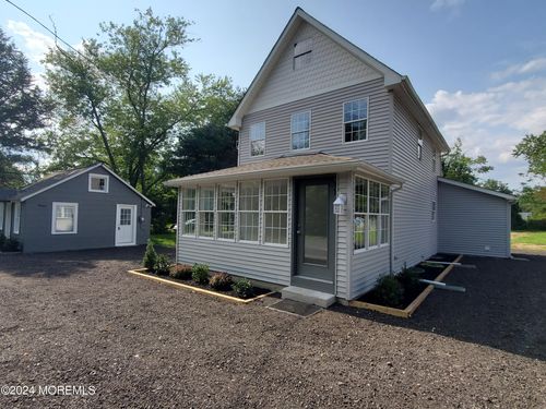 11 Prince St, CHATSWORTH, NJ, 08019-2224 | Card Image