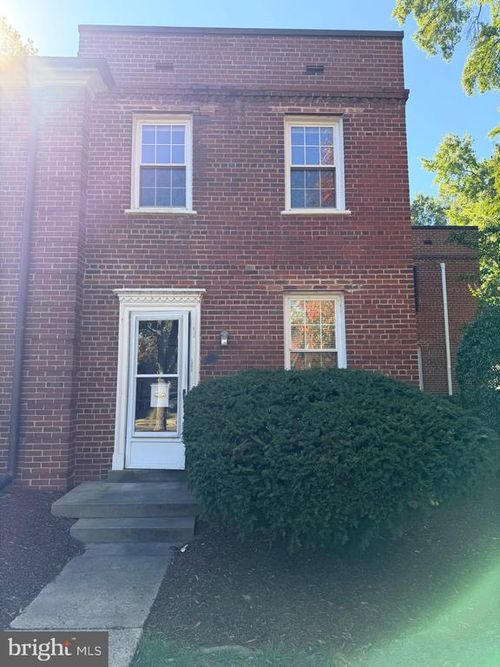 apt-714-2600 16th St S, ARLINGTON, VA, 22204-4950 | Card Image