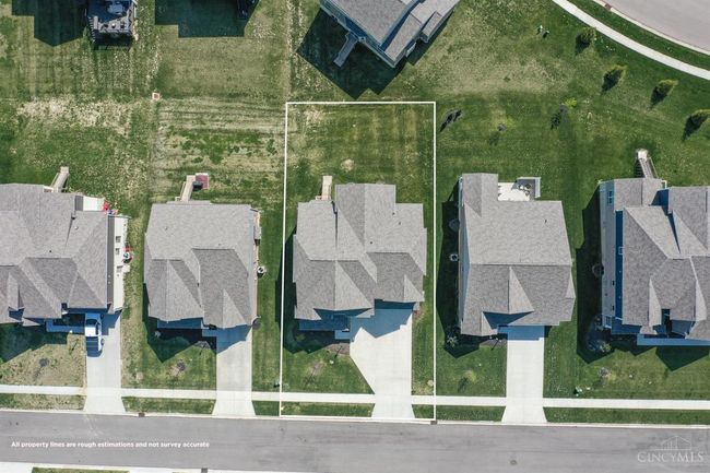 684 Newton Dr, House other with 4 bedrooms, 4 bathrooms and null parking in Beavercreek OH | Image 61