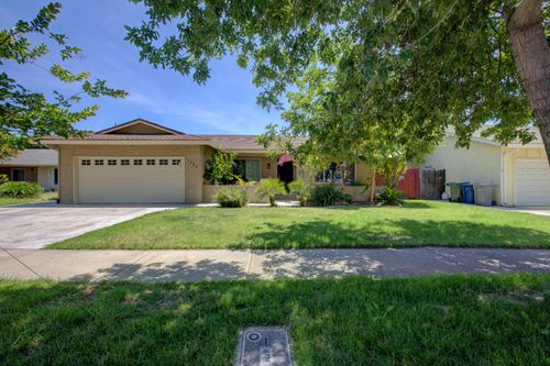 1146 Gregory Ct, Merced, CA, 95340-1538 | Card Image