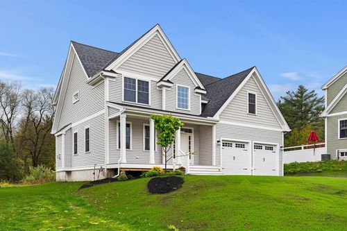 8-66 Parish Rd, Georgetown, MA, 01833-1869 | Card Image