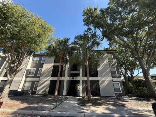 2307-8915 Latrec Ave, ORLANDO, FL, 32819-7303 | Card Image