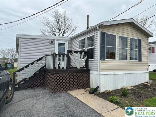 12 Roth Avenue, Longswamp Twp, PA, 19539 | Card Image