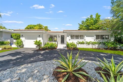 411 Malaga Ave, Coral Gables, FL, 33134-6510 | Card Image