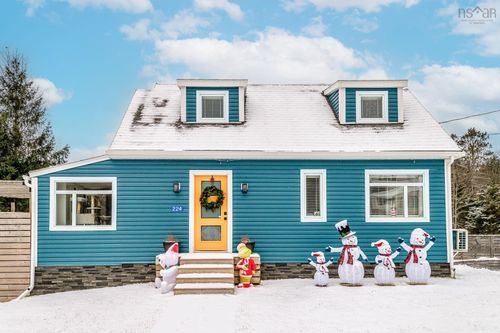 224 Salmon River Road, Valley, NS, B6L2S9 | Card Image