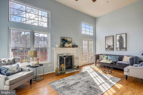 7833 Somerset Ct, GREENBELT, MD, 20770-3025 | Card Image