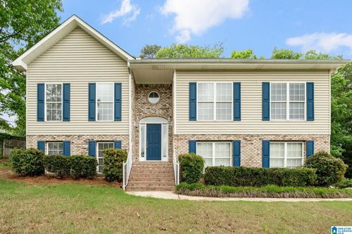 7017 Fox Creek Dr, Trussville, AL, 35173-2741 | Card Image