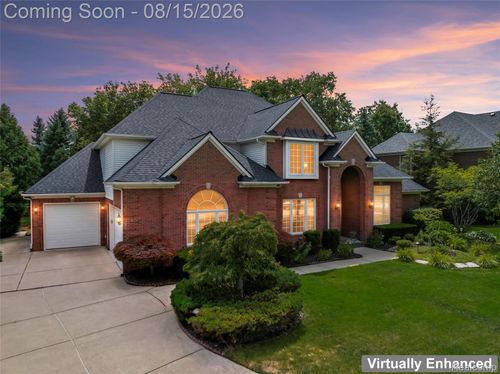 6725 Michael Dr, Troy, MI, 48098-1723 | Card Image