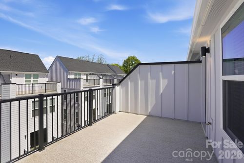 69-1120 Kokomo Lane, Charlotte, NC, 28206 | Card Image