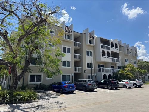 a-307-7703 Camino Real, Miami, FL, 33143-7162 | Card Image