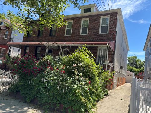 1004 Lenox Rd, Brooklyn, NY, 11212-1131 | Card Image