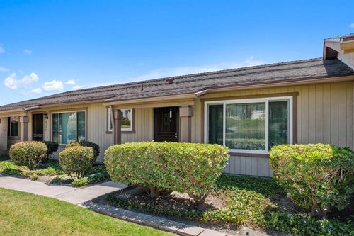 4396 Albatross Way, Oceanside, CA, 92057 | Card Image