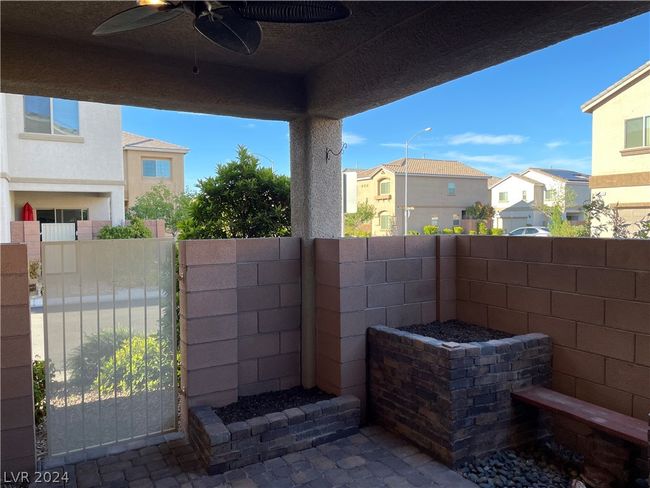 9093 Palmas Altas Street, House other with 3 bedrooms, 2 bathrooms and null parking in Las Vegas NV | Image 10