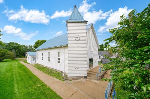 106 E Commercial Rd, Brooklyn, MI, 49230-8550 | Card Image