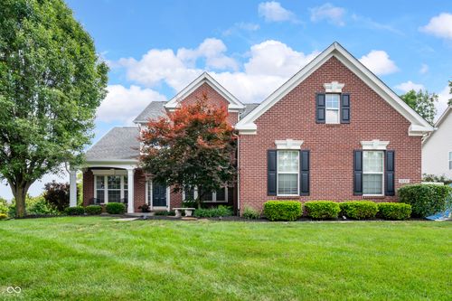 10931 Hidden Hollow Ct, Fishers, IN, 46037-7108 | Card Image