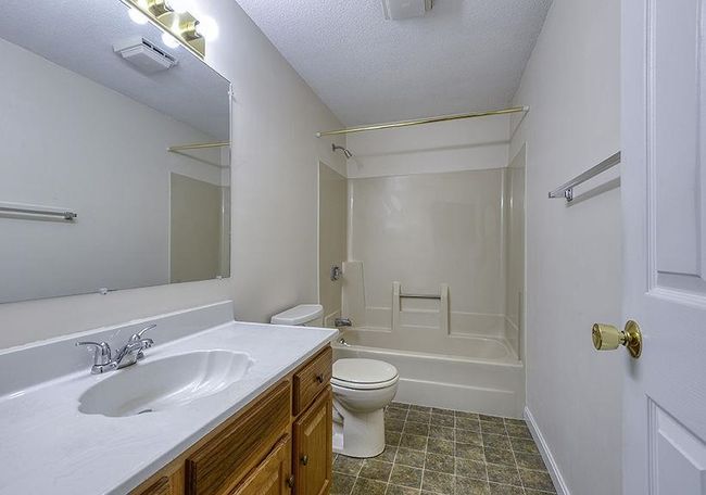 1 Wesley Rd, Condo with 4 bedrooms, 2 bathrooms and null parking in Keene NH | Image 19