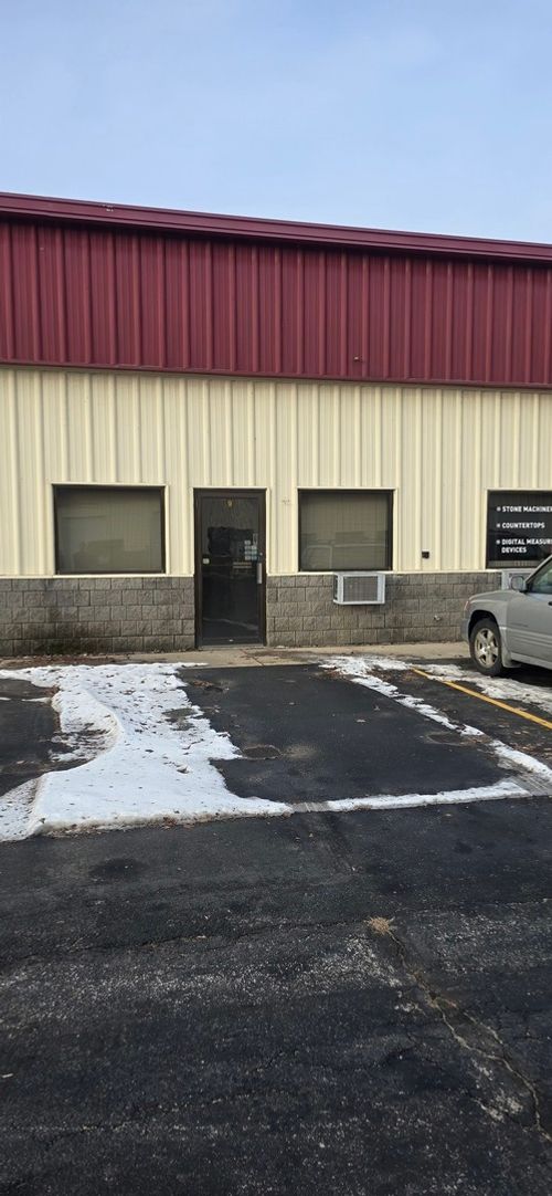 unit-5-11475 Commercial St, Richmond, IL, 60071-9109 | Card Image