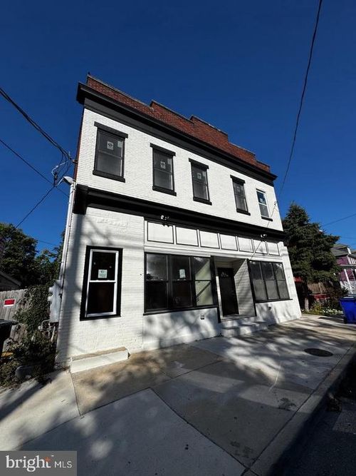 645 Pennsylvania Ave, HAGERSTOWN, MD, 21740-3769 | Card Image