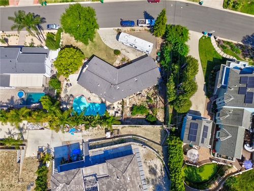 12751 Bonita Heights Dr, Santa Ana, CA, 92705-1319 | Card Image