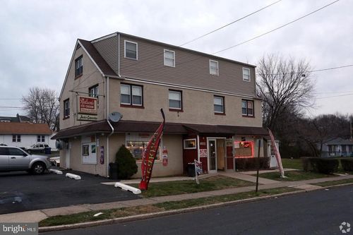 2259 Hamilton Ave, WILLOW GROVE, PA, 19090-4812 | Card Image
