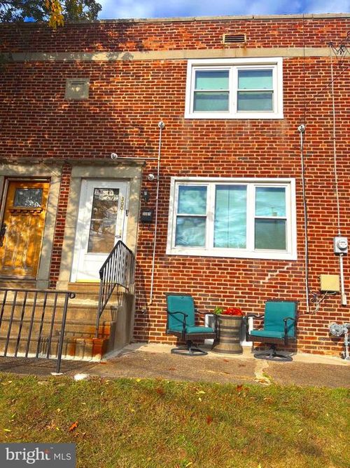 3001 Royden St, CAMDEN, NJ, 08105-2841 | Card Image