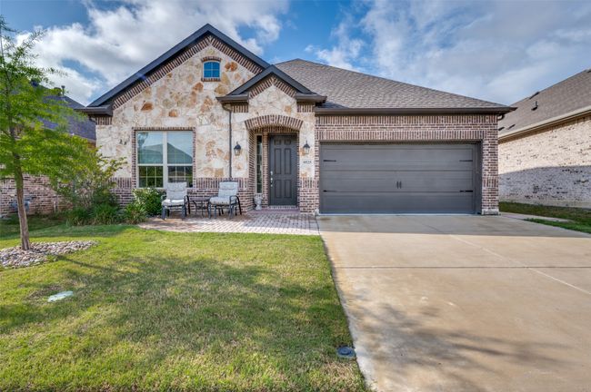 Welcome to 9525 Blue Stem Lane! | Image 7