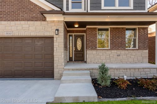 38165 Cherry Ln, Harrison Township, MI, 48045-2705 | Card Image