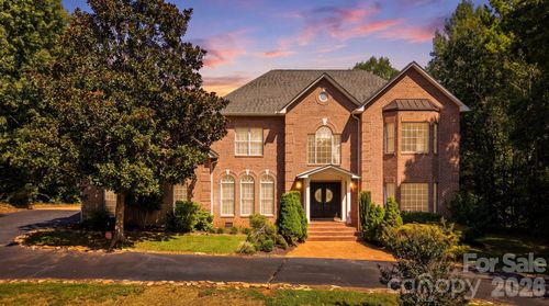 381 Lake Forest Dr, Taylorsville, NC, 28681-7633 | Card Image
