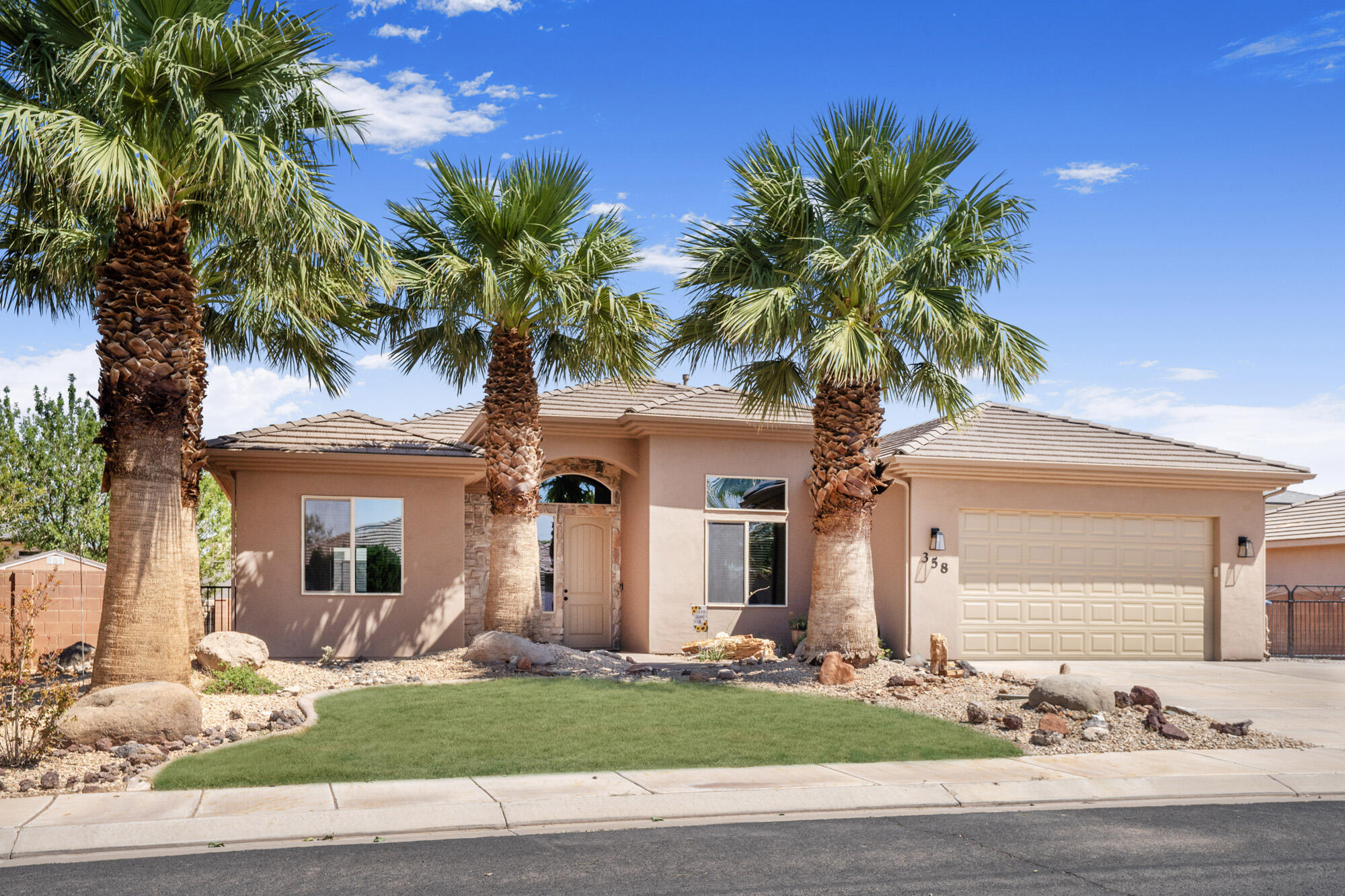 3220 , Hurricane, UT 84737
