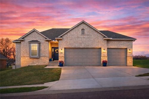 3306 N 109th Ter, Kansas City, KS, 66109-8904 | Card Image