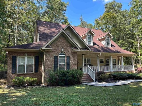 252 Cranbrook Dr, New Market, AL, 35761-9522 | Card Image