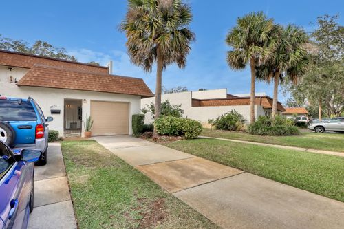 313b-2574 Demaret Dr, TITUSVILLE, FL, 32780-4882 | Card Image
