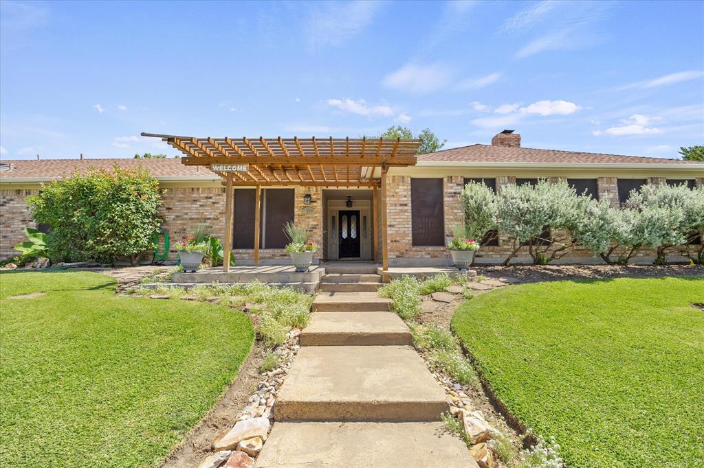 Bayshore Dr, Rockwall, TX 75087