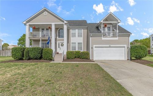 1524 Hilltop Dr, Chesapeake, VA, 23322-1738 | Card Image
