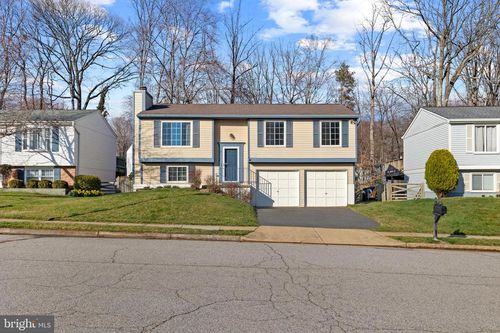 8469 Rippled Creek Ct, SPRINGFIELD, VA, 22153-3804 | Card Image