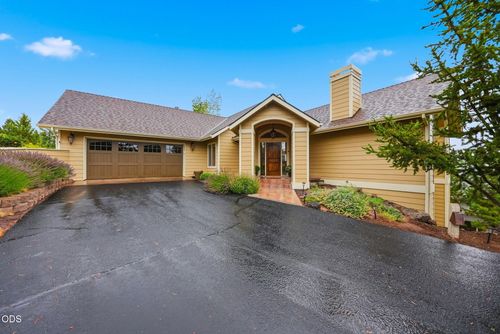 2393 Nw Wyeth Pl, Bend, OR, 97703-5640 | Card Image