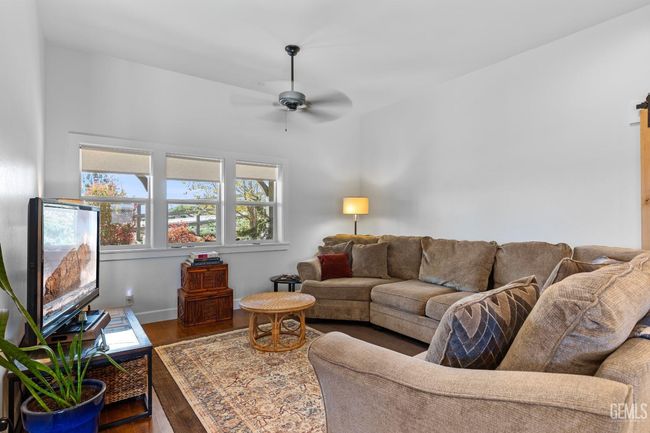 26501 Skyline Dr, House other with 3 bedrooms, 3 bathrooms and null parking in Tehachapi CA | Image 13