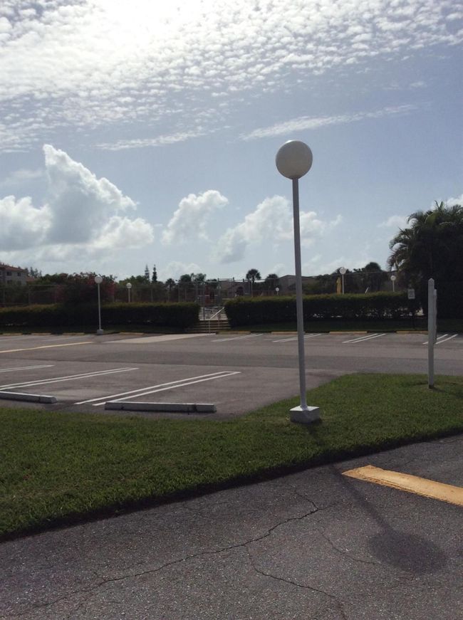 APT-2K - 470 Executive Center Dr, Condo with 1 bedrooms, 1 bathrooms and null parking in West Palm Beach FL | Image 14