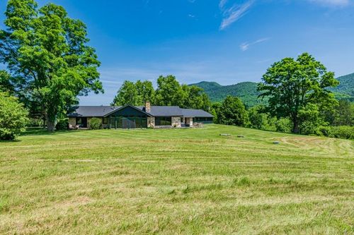 246 Brooklyn Rd, Mount Tabor, VT, 05739-9609 | Card Image