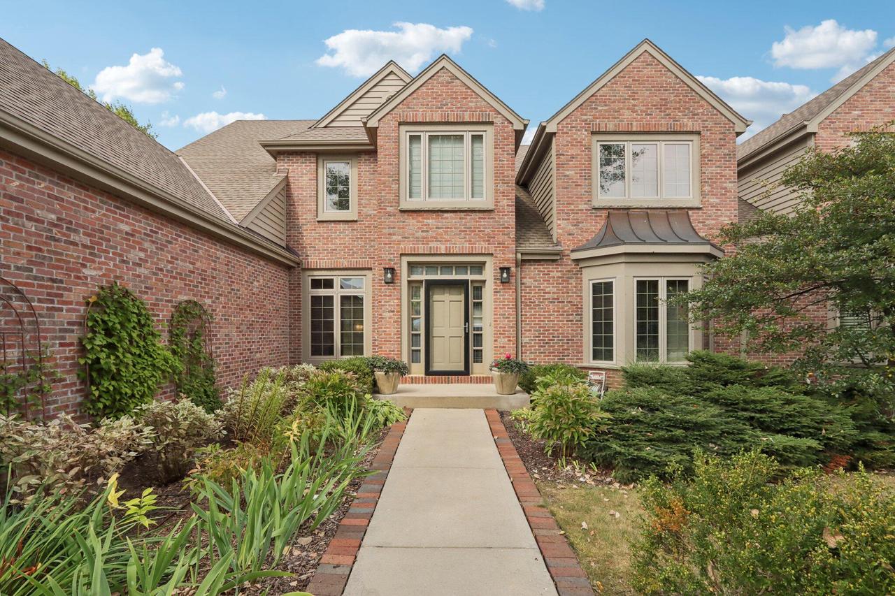 Hidden Reserve Ct, Mequon, WI 53092