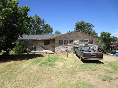 109 E 14th St, Quanah, TX, 79252-6712 | Card Image