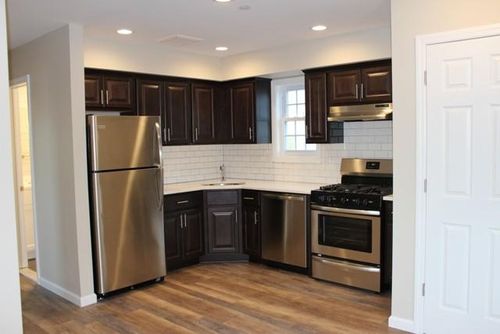 62 Hillmeyer Rd, Arverne, NY, 11692-1943 | Card Image