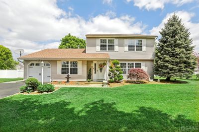 9 Surrey Lane, House other with 3 bedrooms, 2 bathrooms and null parking in Piscataway NJ | Image 3