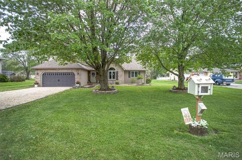 23253 Greenapple Ln, Jerseyville, IL, 62052-3565 | Card Image