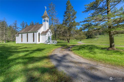 883 Victorian Valley Drive, Orcas Island, WA, 98245 | Card Image