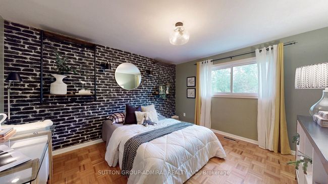 329 Towercrest Dr, House other with 4 bedrooms, 2 bathrooms and 2 parking in Newmarket ON | Image 26
