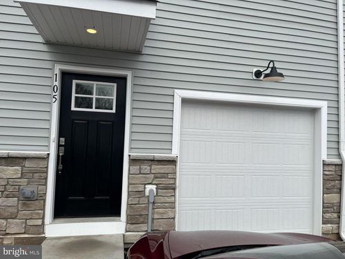 103 Abramo Victor Dr, DOWNINGTOWN, PA, 19335-2887 | Card Image