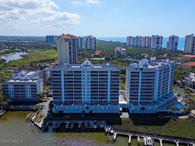 APT-806 - 400 Flagship Dr, Condo with 3 bedrooms, 3 bathrooms and null parking in NAPLES FL | Image 20